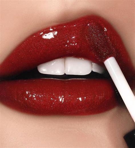 how to make dark lips red