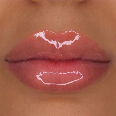 how to make glossy lips