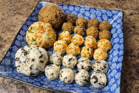 how to make korean rice balls with seaweed