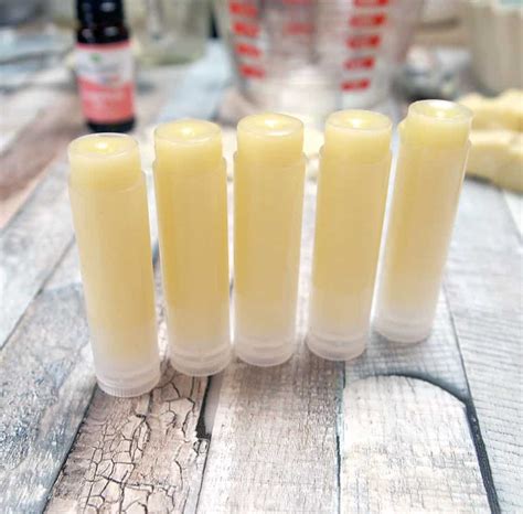 how to make lip balm tubes