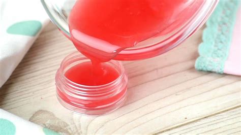 how to make lip gloss with petroleum jelly