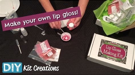 how to make lip gloss with wax paper