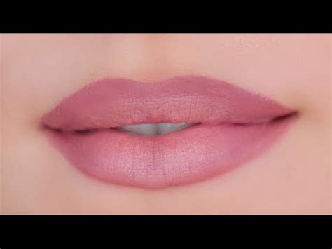 how to make matte lipstick look smooth