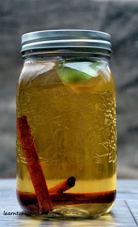how to make moonshine from apples
