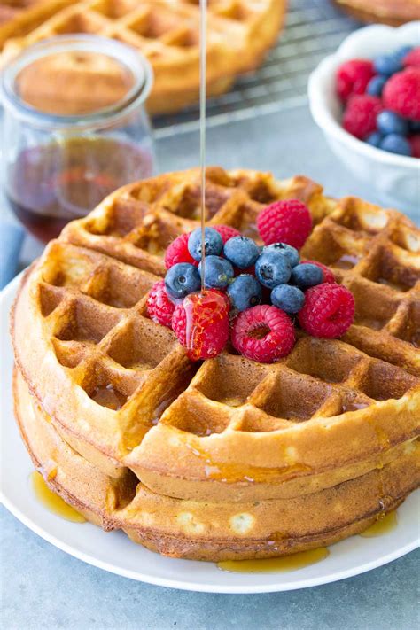 how to make waffles with buttermilk