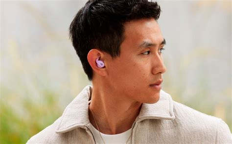 how to put earbuds in