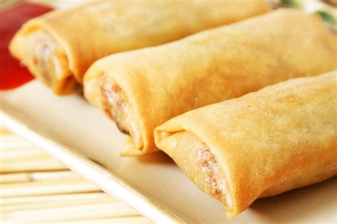 how to reheat egg rolls in microwave