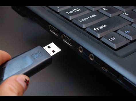 how to save documents in usb