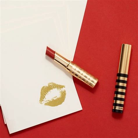 how to sell a lipstick for a gift