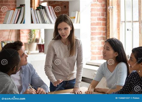 how to speak in a meeting