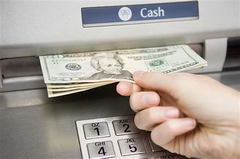 how to take money in atm machine