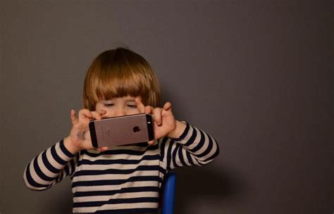 how to track your childs iphone uk price