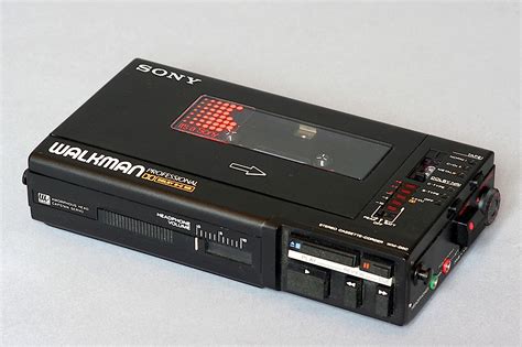 how to use a tape player