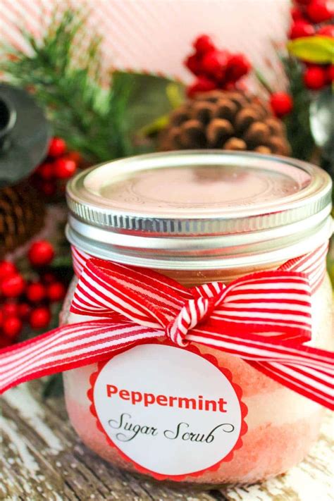 how to use peppermint sugar scrub