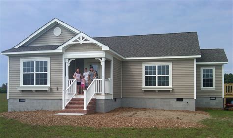 how wide is a small double