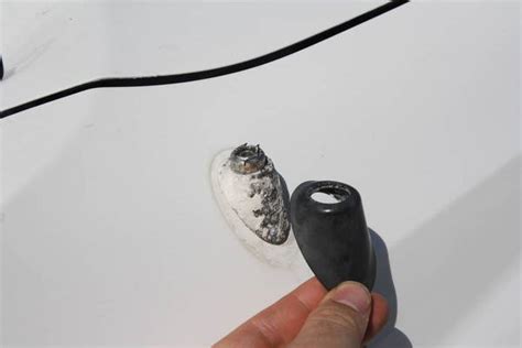 Download How To Replace The Antenna On A 2010 Tundra 