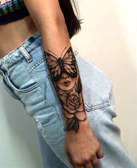 tattoo na mão