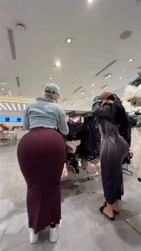 https://onlyfans.com/veronicaobando99
