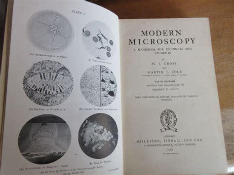 A Text Book of Microscopy: Microscopy