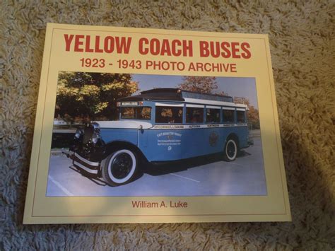 Big Buses (Vehicles on the Move)