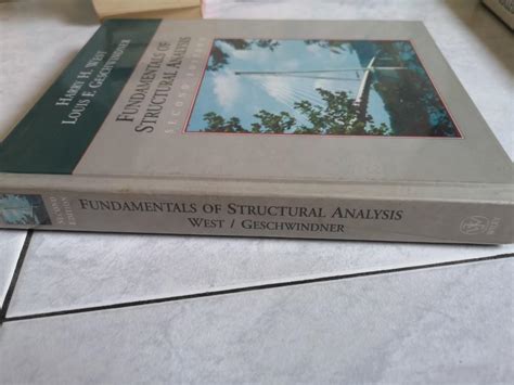 DEVELOPMENTS IN STRUCTURAL FORM, Second Edition