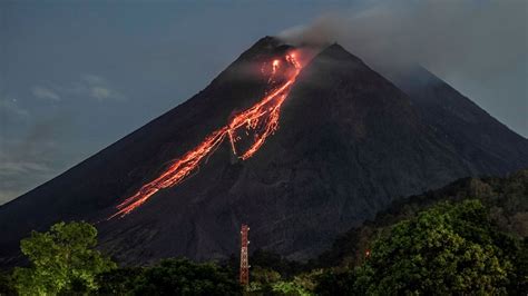 DISCOVER INDONESIA - Mount Merapi