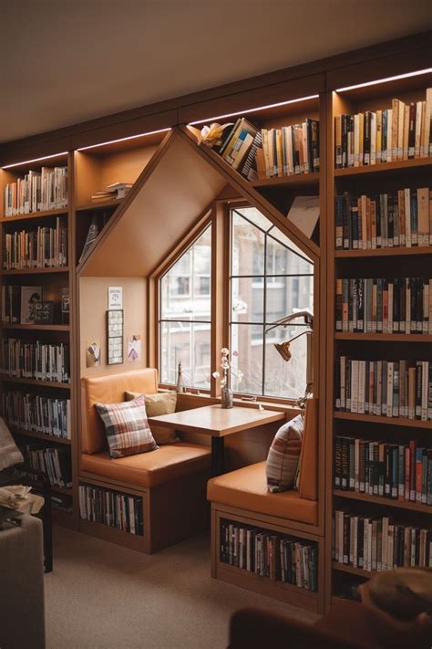 Dining Rooms (Interior Design Library)