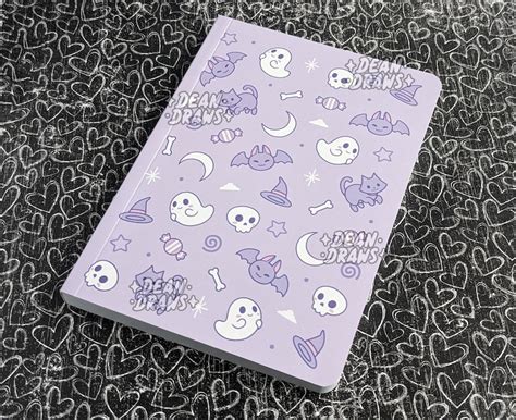 Notes - A Pastel Goth Notebook: Cute Morbid Art