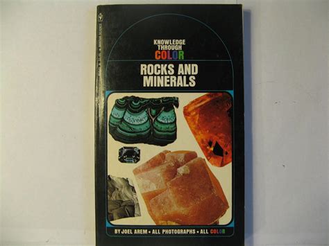 Rocks and Minerals (Knowledge Through Color)