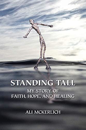 STANDING TALL (Hebrew Edition)