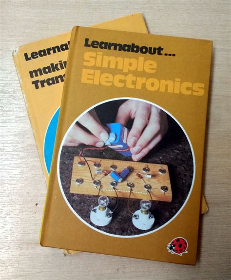 Simple Electronics (Learnabout)