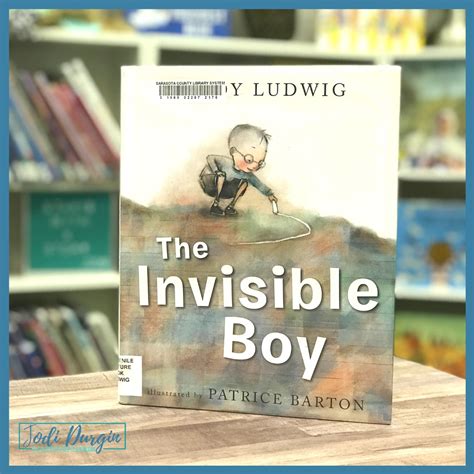 The Invisible Reader
