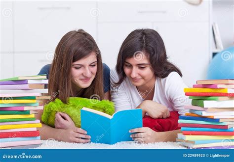 When Girls Study Together