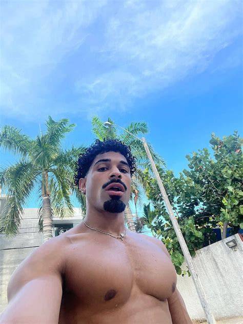 hugo d almonte nude