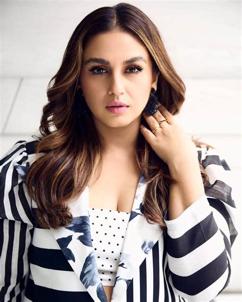huma qureshi full biography of dolly parton