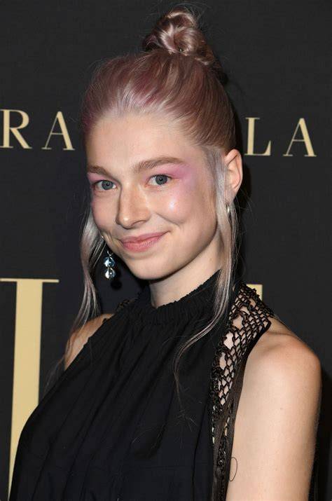 hunter schafer nude pics