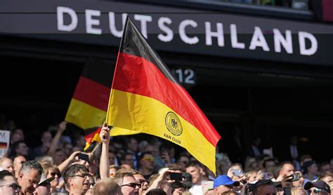 hur  flera dog  inom  tysk stad 1945