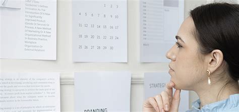 hur uttalar man datum