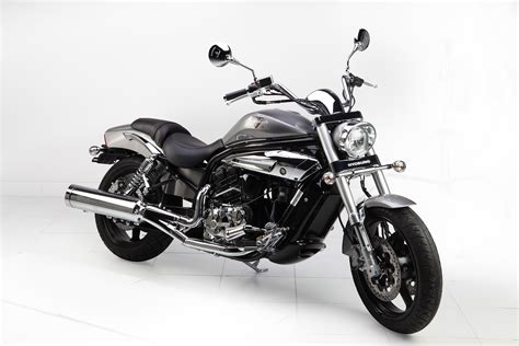 Hyosung Aquila 650 customizada: ¡Descubre la moto de tus sueños!