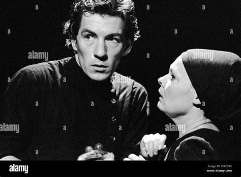 ian mckellen on macbeth shakespeare on stage engl