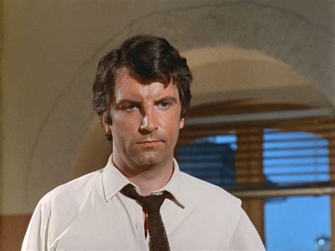 ian thompson actor biography samples