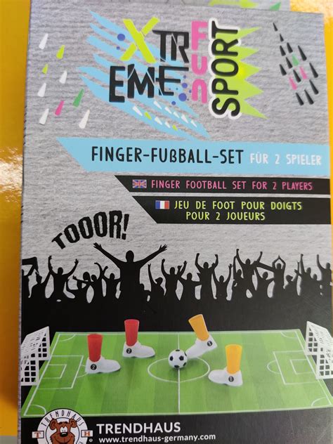Il Calcio Con Le Dita Con Gadget
