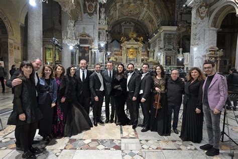 Il Direttore All Opera
