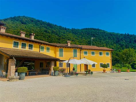 il mare e la fattoria unisci i puntini