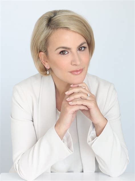 ilva tare biography examples