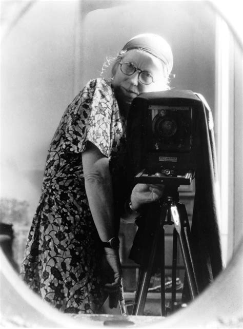 imogen cunningham biography timeline examples