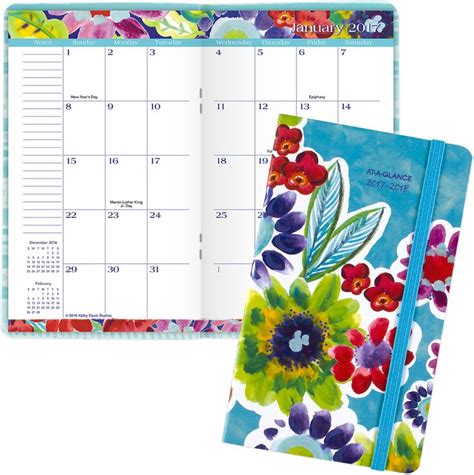 Download In The Garden 2018 3 5 X 6 5 Inch Two Year Monthly Pocket Planner Gardening Outdoor Home Nature Multilingual Edition 