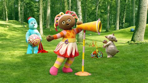 Full Download In The Night Garden Upsy Daisy Wants To Sing 