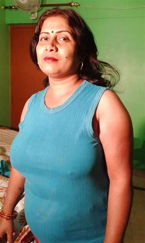 indian aunty nude