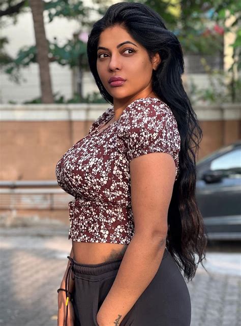indian big breast porn